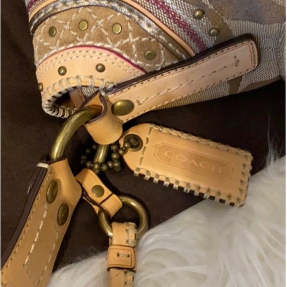 Vintage Coach Limited Edition Signature Soho Flap Studded Hobo Handbag 10484 - Picture 6 of 14